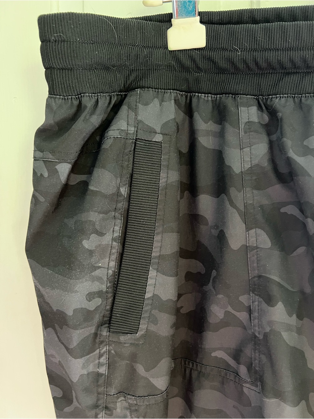 RBX Women’s Black / Grey Camo Athletic Capris - Picture 2 of 5
